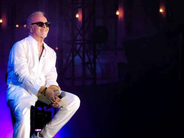 Umberto Tozzi - La grande festa copertina del programma Umberto Tozzi - La grande festa