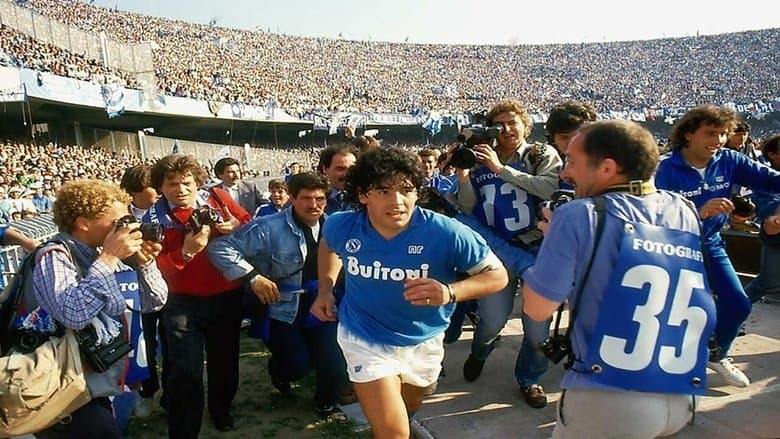 copertina La partita nel fango - Un giorno nella vita di Maradona