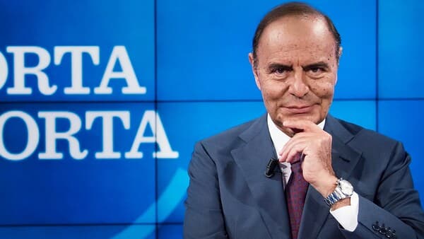 copertina del programma 30 Anni Porta A Porta - Un'Estate Di Ricordi