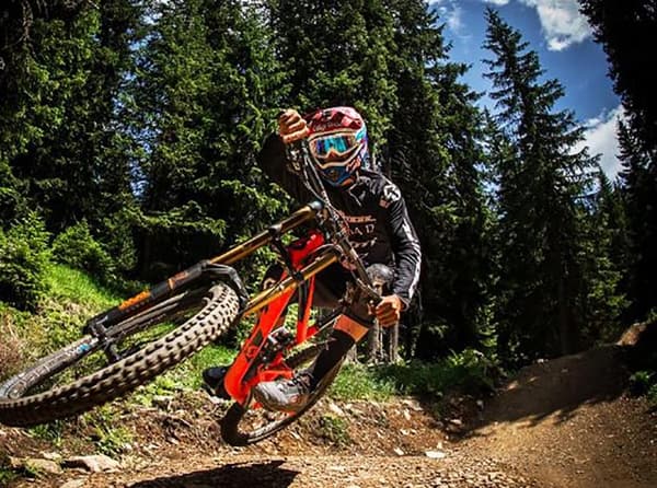 copertina del programma Keep Calm and Downhill