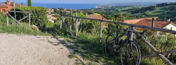 copertina Marche Outdoor - Macerata