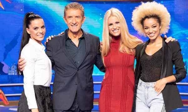 copertina del programma Striscia la notizia