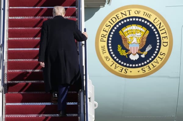 copertina Donald Trump - La strategia delle bugie