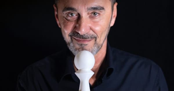 copertina del programma Giuseppe Giacobazzi - Il Pedone
