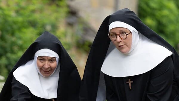 copertina Le Indagini Di Sister BonifaceE7 - Ossa Dannate