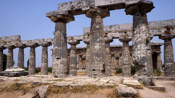 copertina E - Archeo Parchi Archeologici Alba Fucens