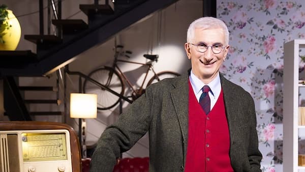 copertina del programma Un'Epoca Nuova - Culture Il Popolare E L'Intellettuale