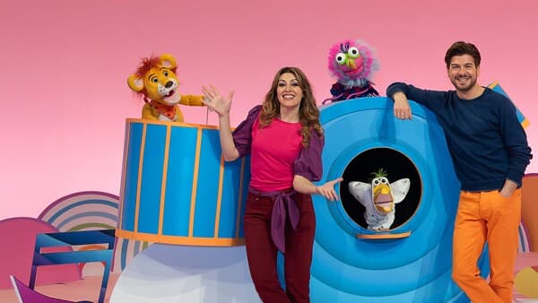 copertina È Un Azzurro Albero - La Torre Più Alta