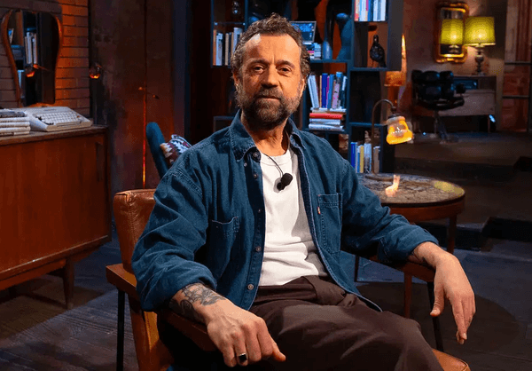 copertina del programma Kong - Con La Testa Tra Le Nuvole