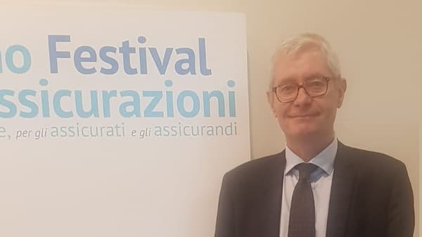 copertina del programma Festival delle assicurazioni