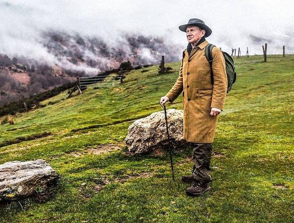 copertina I Pirenei Con Michael Portillo -E2