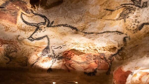 copertina Lascaux IV, Una Sfida Tecnologica
