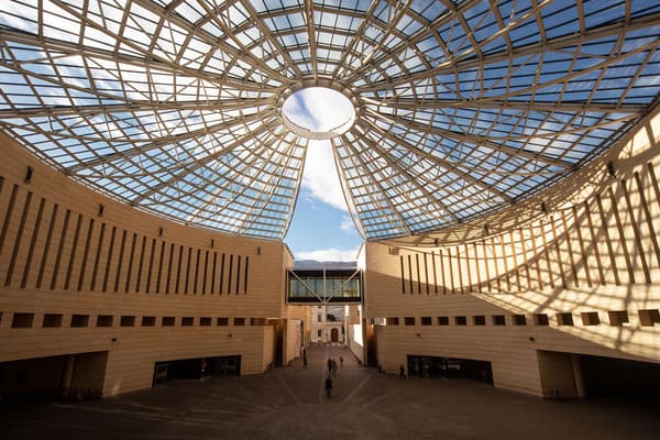 copertina Life On Mart