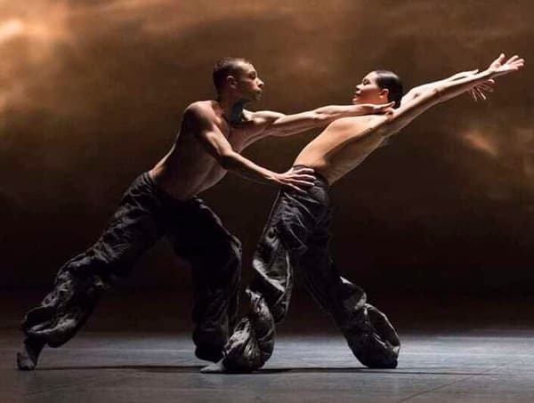 copertina del programma Paris Opera Ballet ThierréE, Shechter, PéRez, Pite
