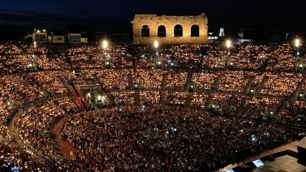 copertina del programma La Grande Opera dall'Arena di Verona