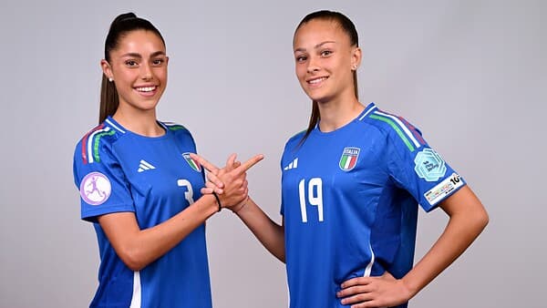 copertina Calcio. Europeo Donne U17 Isole Faroe: Italia-Spagna