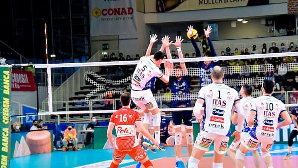 copertina del programma Pallavolo. Super Lega Credem Banca: Civitanova-Trentino - 3a G.Ta