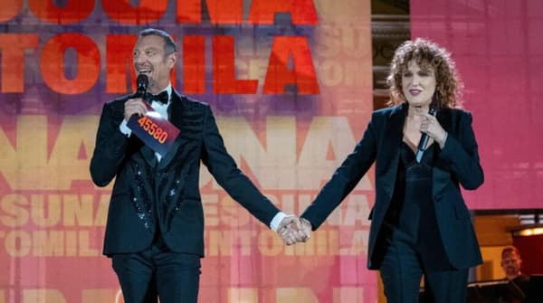 copertina del programma Concerto Mannoia - Una, Nessuna, Centomila