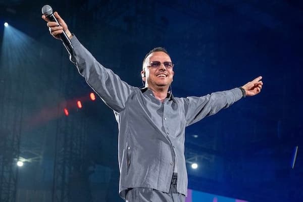 copertina del programma Gigi D'Alessio, stadio Maradona - Una notte a Napoli