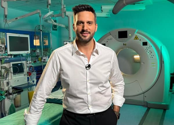 copertina del programma Le iene presentano: la cura