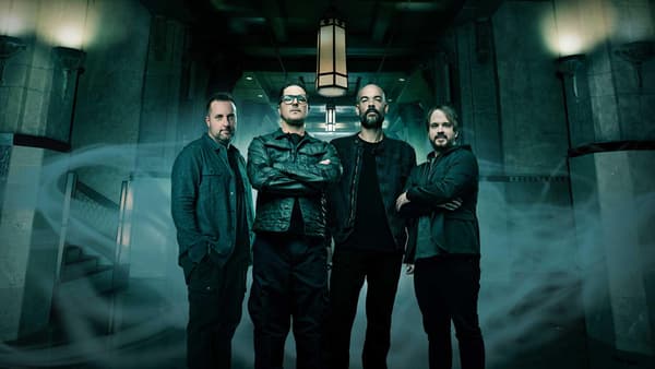 copertina Cacciatori di fantasmi - Stag. 17 Ep. 6 - Strane apparizioni