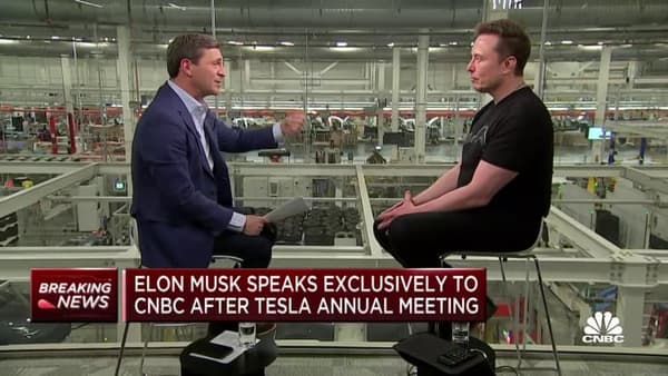 copertina del programma CNBC Interviews