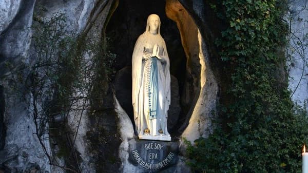 copertina Rosario In Diretta Da Lourdes