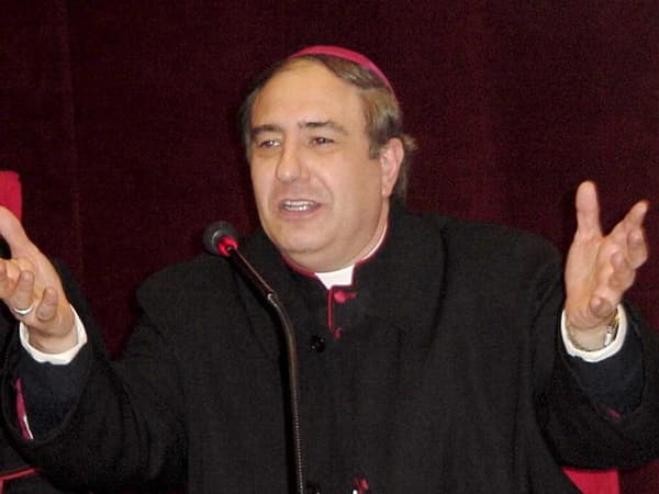 copertina del programma Un Vescovo una citta