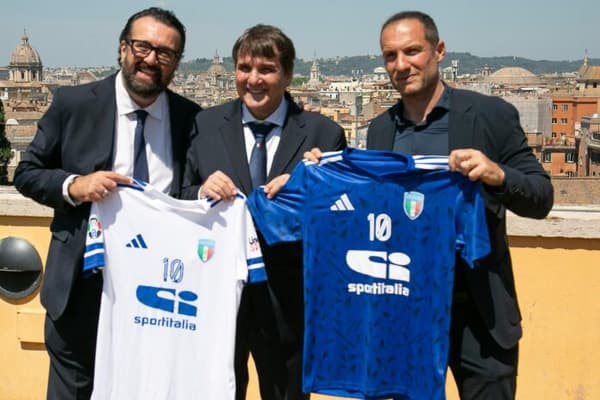 copertina Speciale Calcio a 8 Nations League