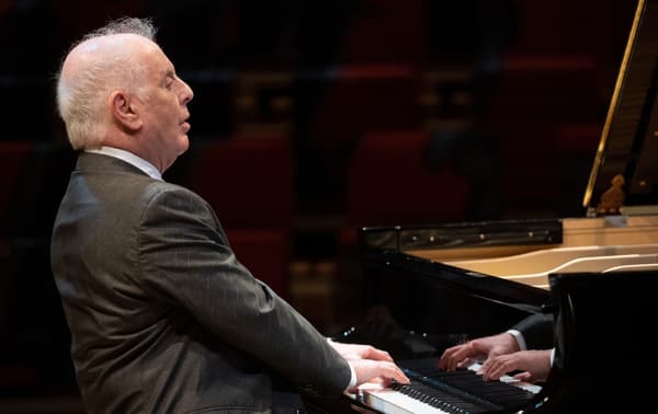 copertina Barenboim: Le sonate di Schubert - 2