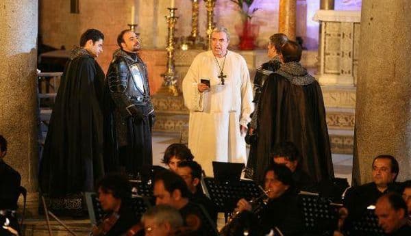 copertina Pizzetti - Assassinio nella cattedrale