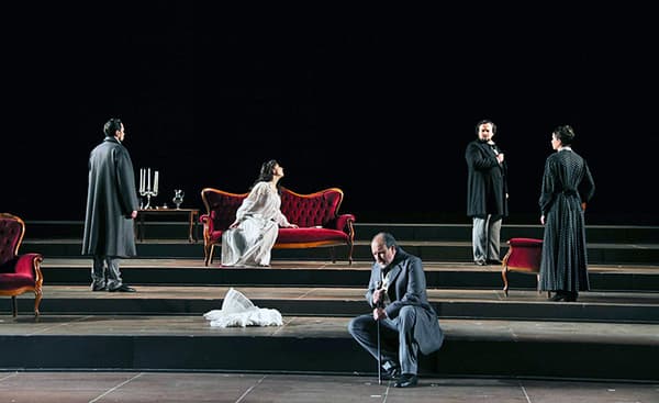 copertina Verdi - La traviata