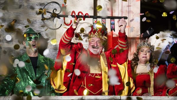 copertina del programma Speciale Carnevale - Dietro le maschere