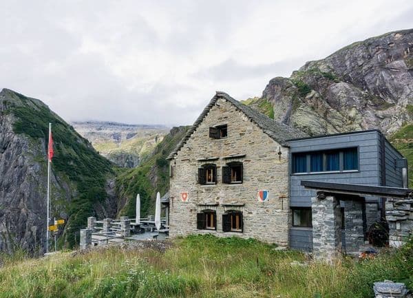 copertina Speciale Capanne Alpine