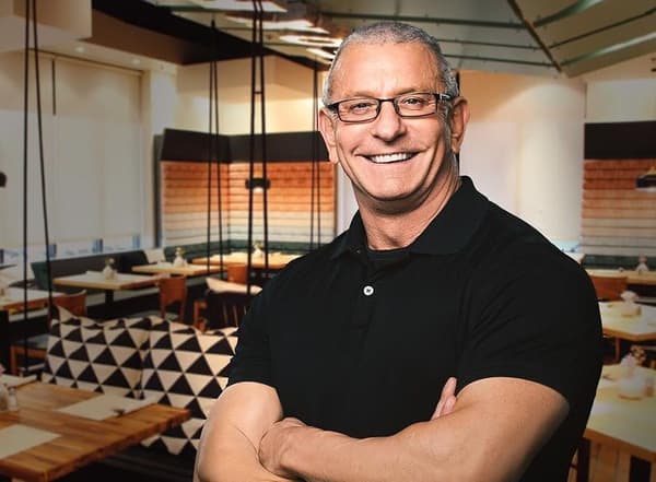 copertina Restaurant Impossible