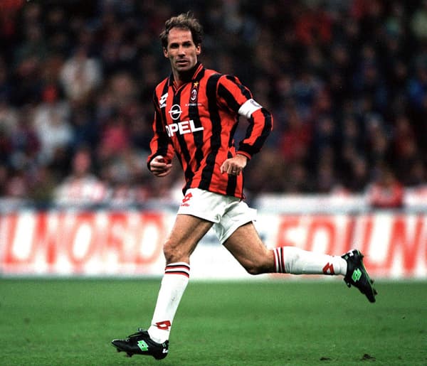 copertina Addio Calcio Baresi