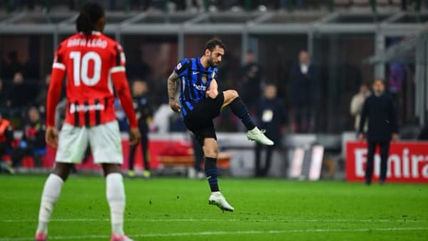 copertina Milan v Hellas Vr. 25/26