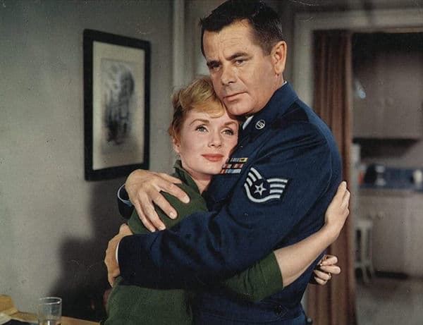 copertina del programma Comincio' con un bacio