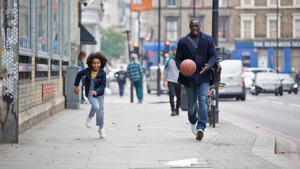 copertina del programma Famiglia all'improvviso - Istruzioni non incluse