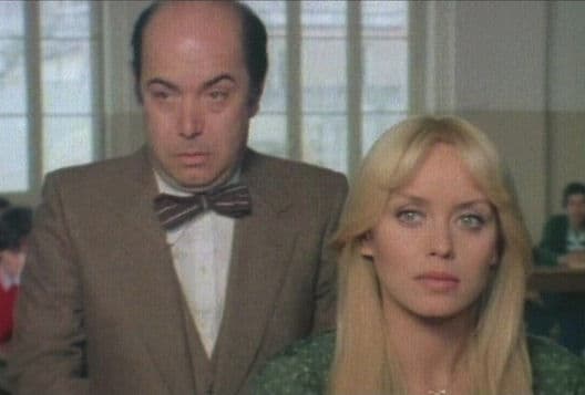 copertina La liceale seduce i professori