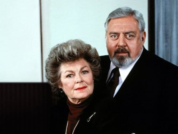 copertina La bara di vetro (perry mason)