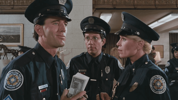copertina Scuola di Polizia 6: La citta' e' assediata