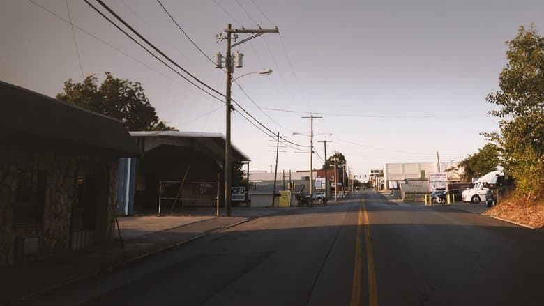 copertina Murder comes to town