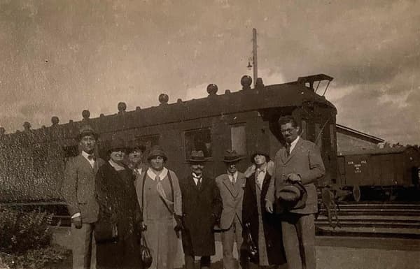 copertina Friends - Ep. 10 - Friends 04 Ep.10 - Dimostrazione Di Forza