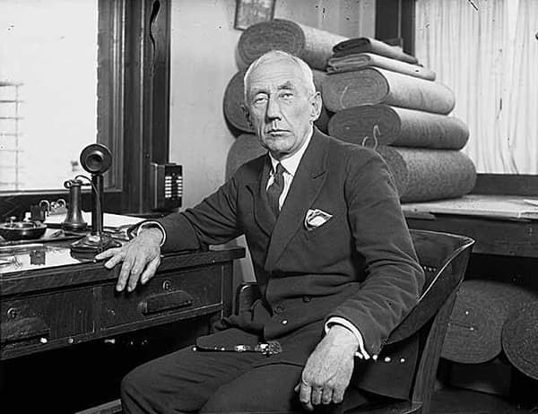 copertina Gli Esploratori. Roald-Amundsen