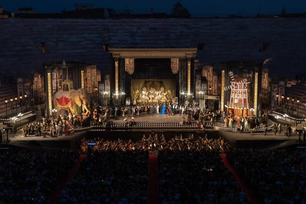 La Grande Opera All'Arena Di Verona - La Traviata copertina del programma La Grande Opera All'Arena Di Verona - La Traviata