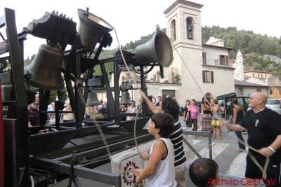 copertina Campanari: maestri del silenzio