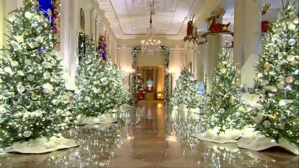 copertina Natale alla Casa Bianca 2023