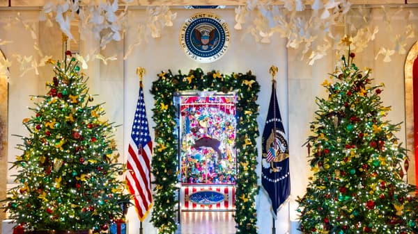 copertina Natale alla Casa Bianca 2024