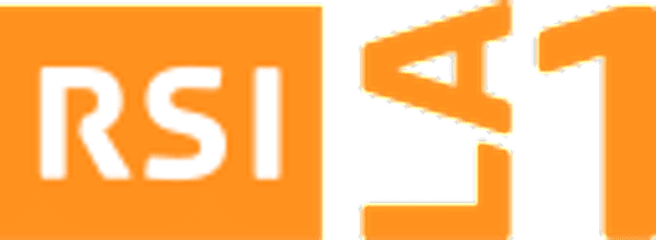 copertina La vita segreta dei laghi - Tanzania: il lago Natron